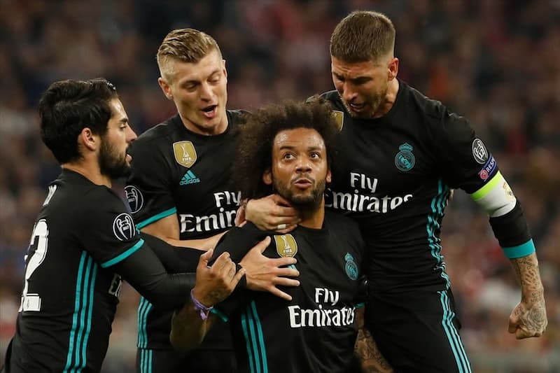 Hậu vệ: Marcelo, Sergio Ramos, Raphael Varane và Dani Carvajal