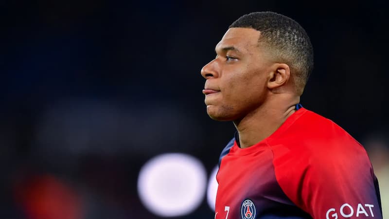 Cầu thủ Mbappe bộc lộ tài năng bóng đá khi còn rất trẻ