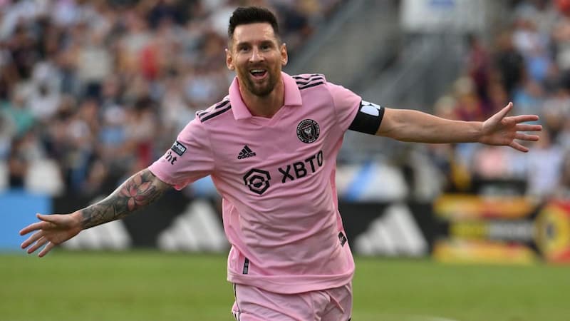 Messi đang đá cho câu lạc bộ nào - Thành tích ở CLB hiện tại