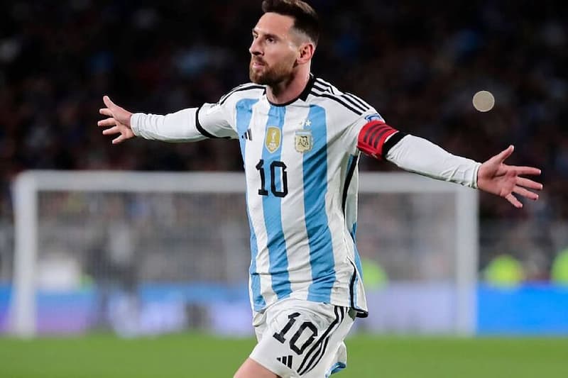 Lý do tại sao năm sinh của Messi lại được nhiều người quan tâm